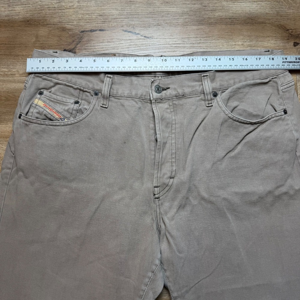 Diesel Cochise Jeans Men 38x28 Tan Khaki Straight Leg Button Fly Cotton Pants - Picture 10 of 14